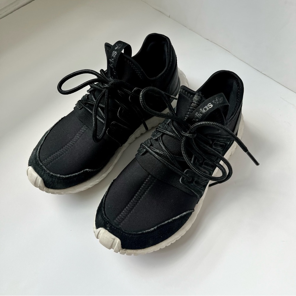 Adidas black sneakers runners women size 6
